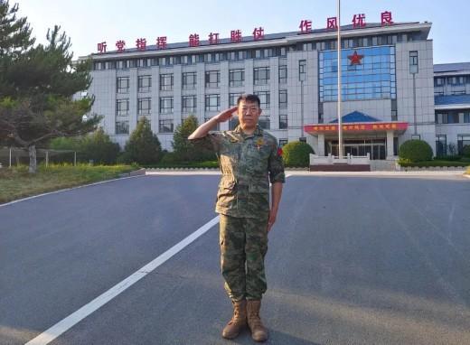 簡(jiǎn)篇-初心產(chǎn)發(fā)·紅心向黨 | 劉超：永葆戎裝底色 續(xù)寫(xiě)奮斗榮光（一）